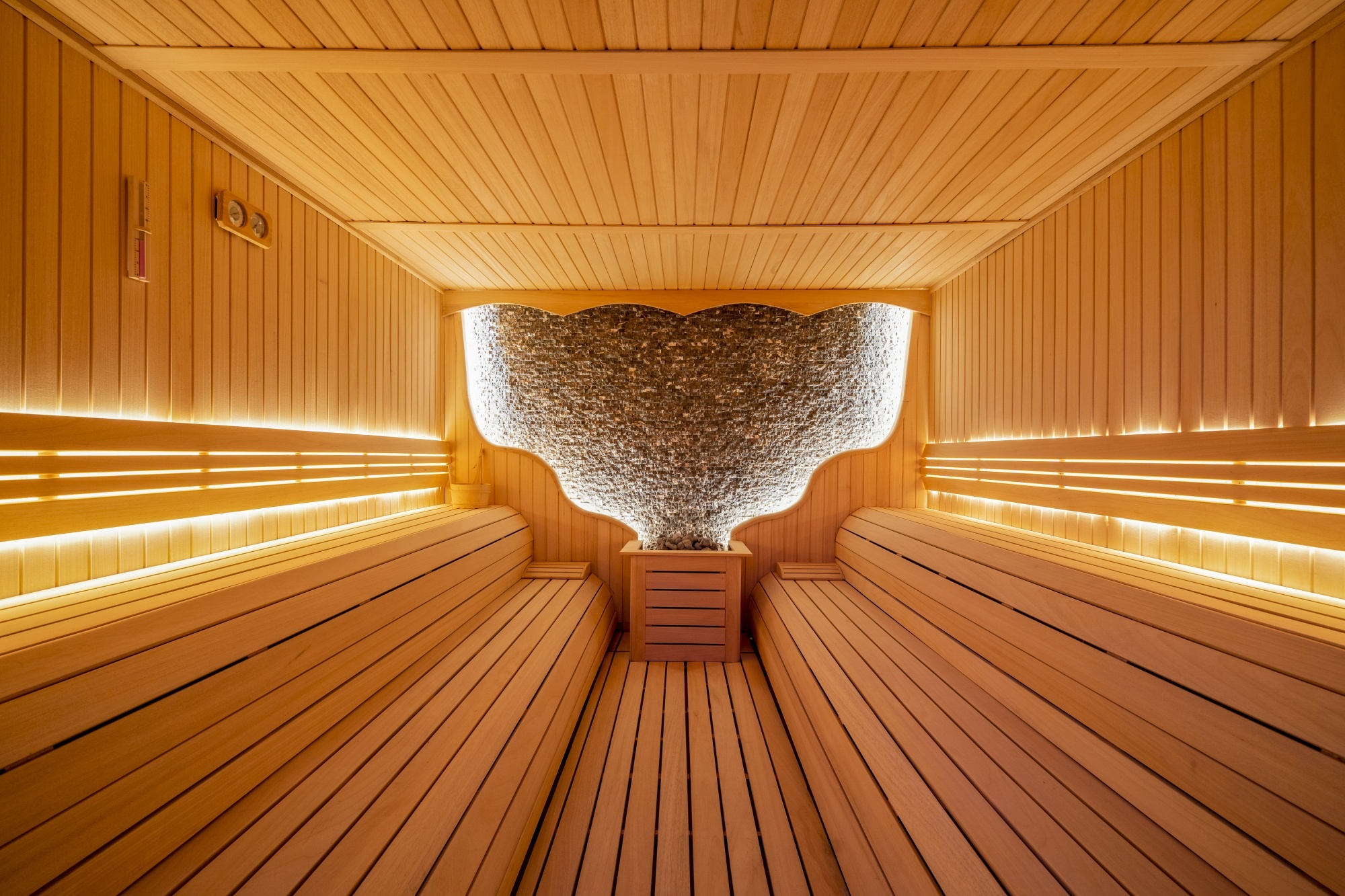 Ev Tipi Jakuzi Modelleri: En İyi 5 Seçenek ve Özellikleri